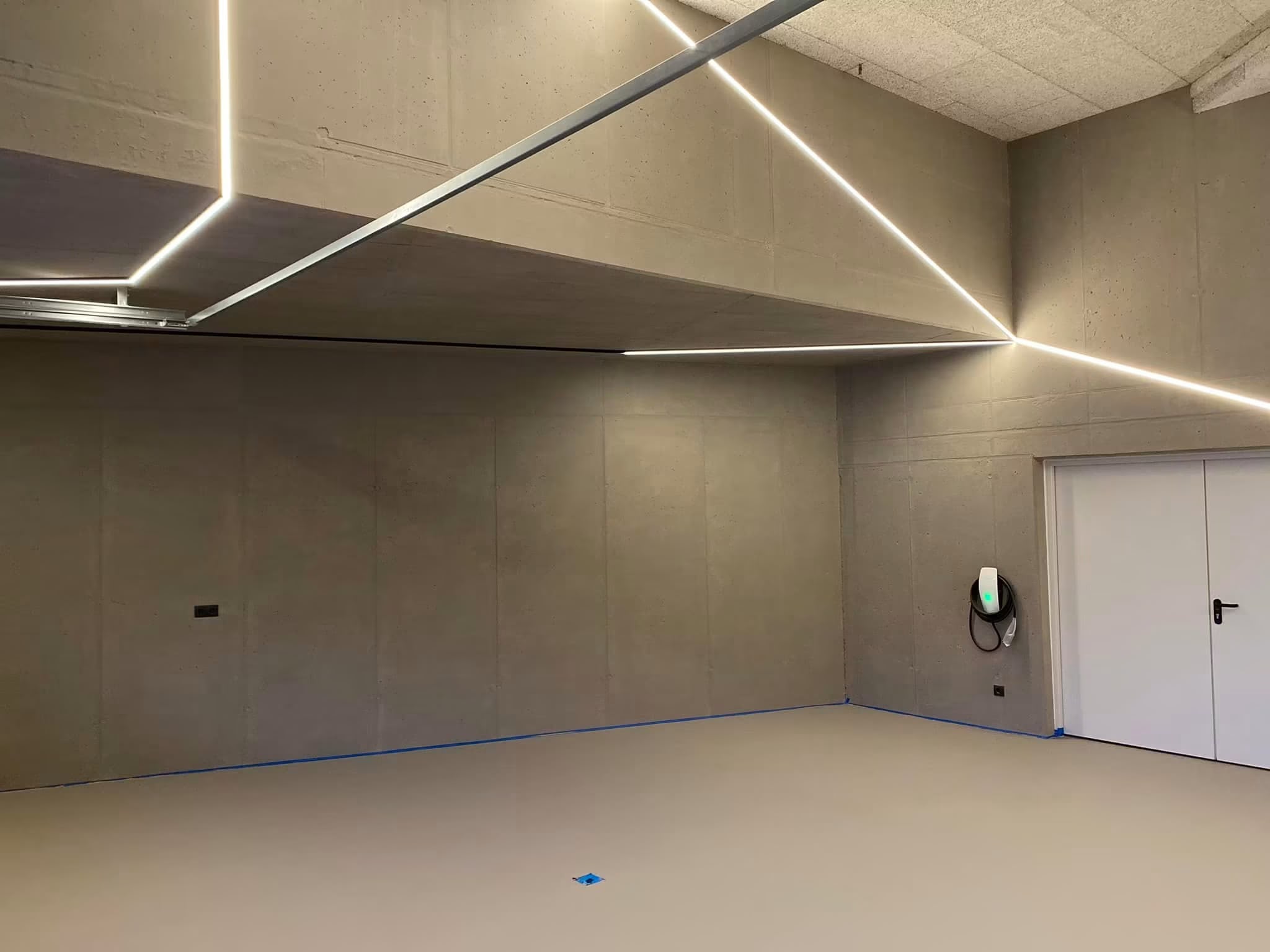 Garage nach Sanierung und Anstrich